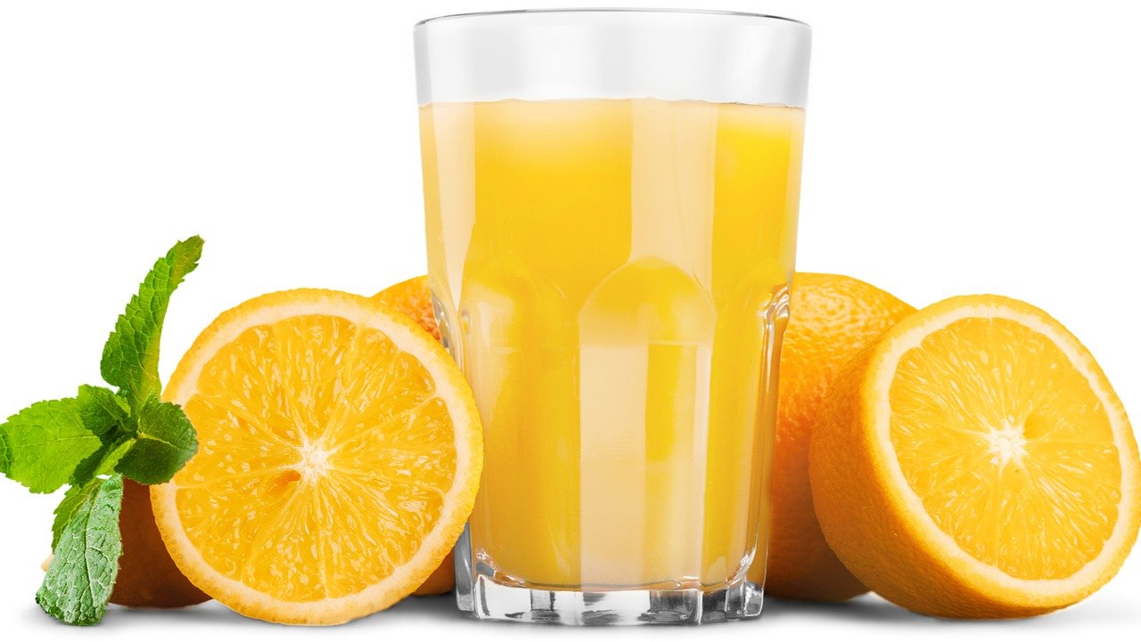 Portocale: proprietati nutritive, beneficii pentru sanatate, contraindicatii. Portocale calorii, Suc de portocale beneficii, proprietati si contraindicatii. Ceai din frunze de portocal reteta.